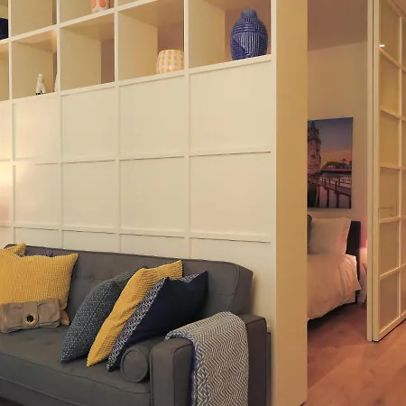 Chiado Riverside Modern Stylish Апартаменти *