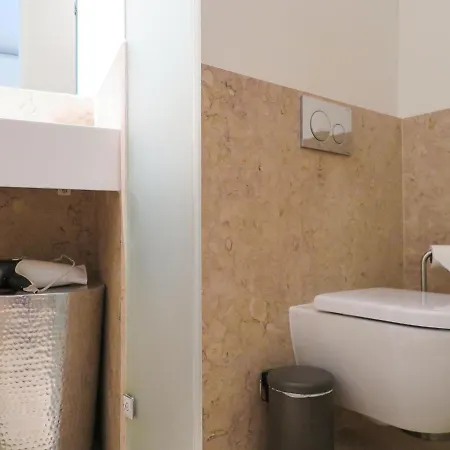 Chiado Riverside Modern Stylish Апартаменти