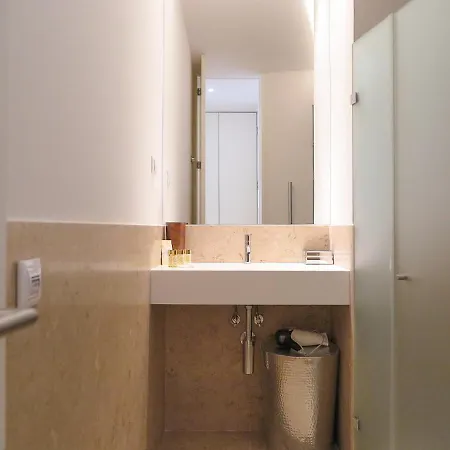 Chiado Riverside Modern Stylish Appartamento Lisbona